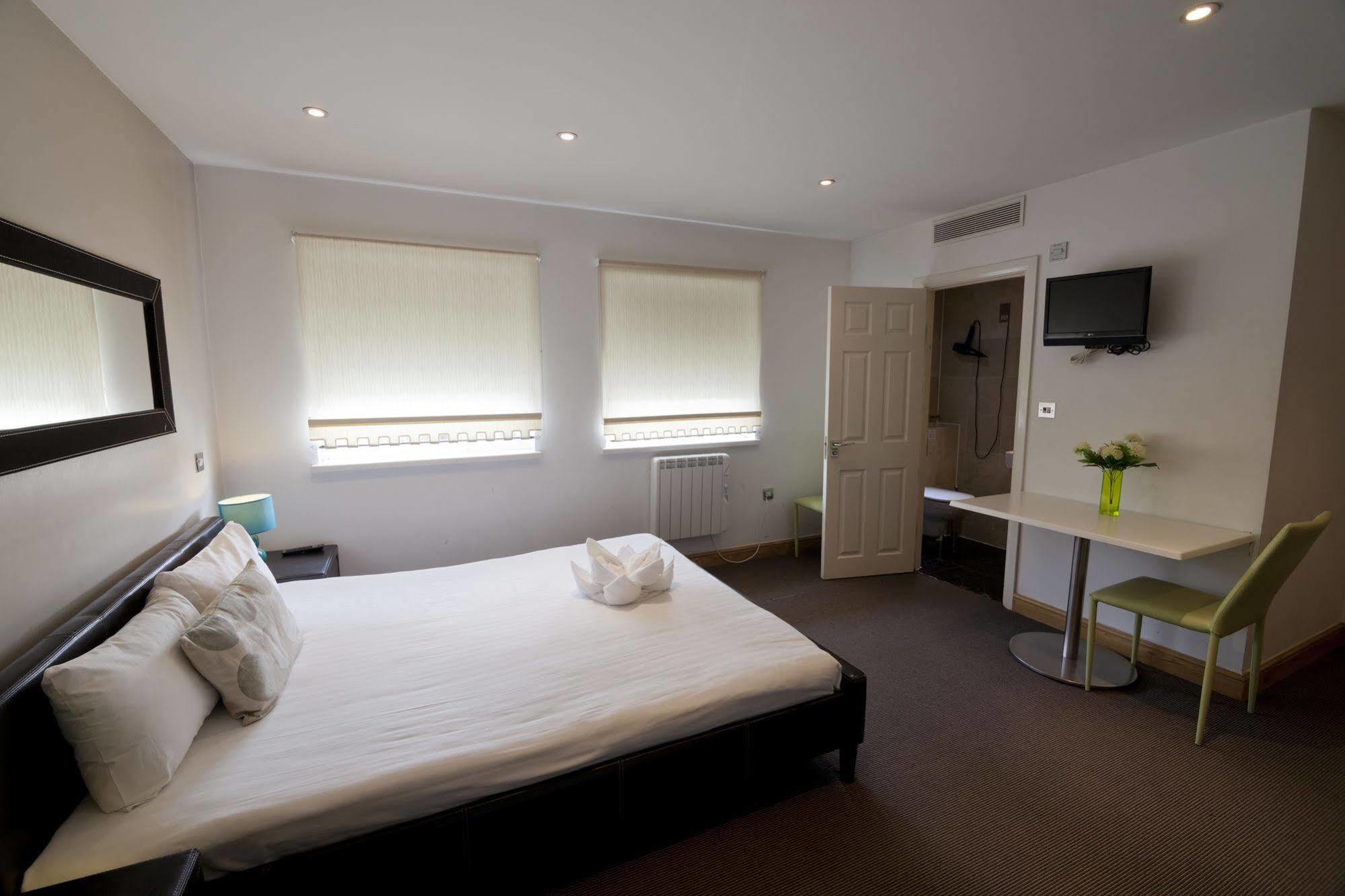 West End Lane II Lejlighedshotel London Eksteriør billede
